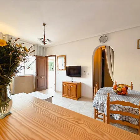 Holiday home Marino - 2br Retreat W Patio & Swimming Pool